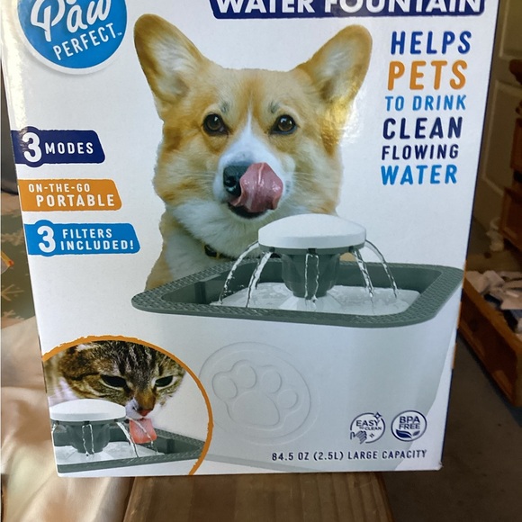 Dog/Cat Water Fountain - Picture 2 of 2